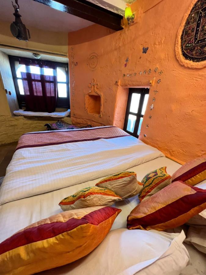 Saffron Guest House Jaisalmer Eksteriør billede