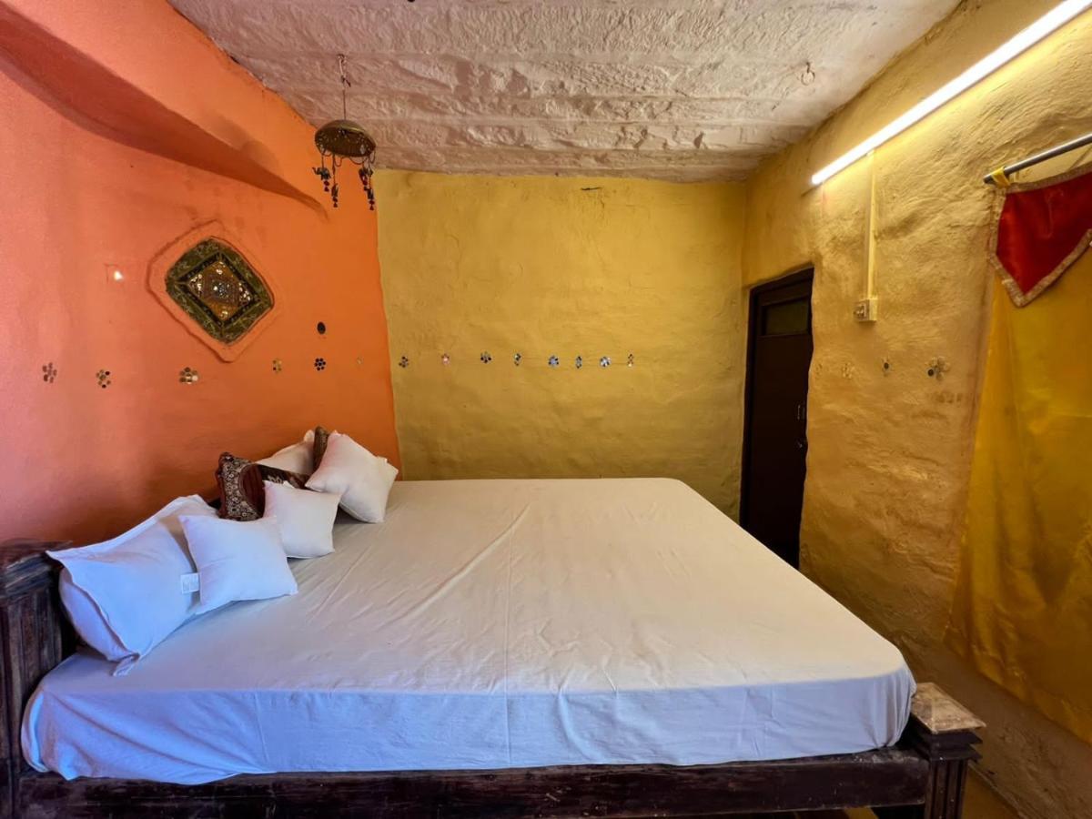 Saffron Guest House Jaisalmer Eksteriør billede