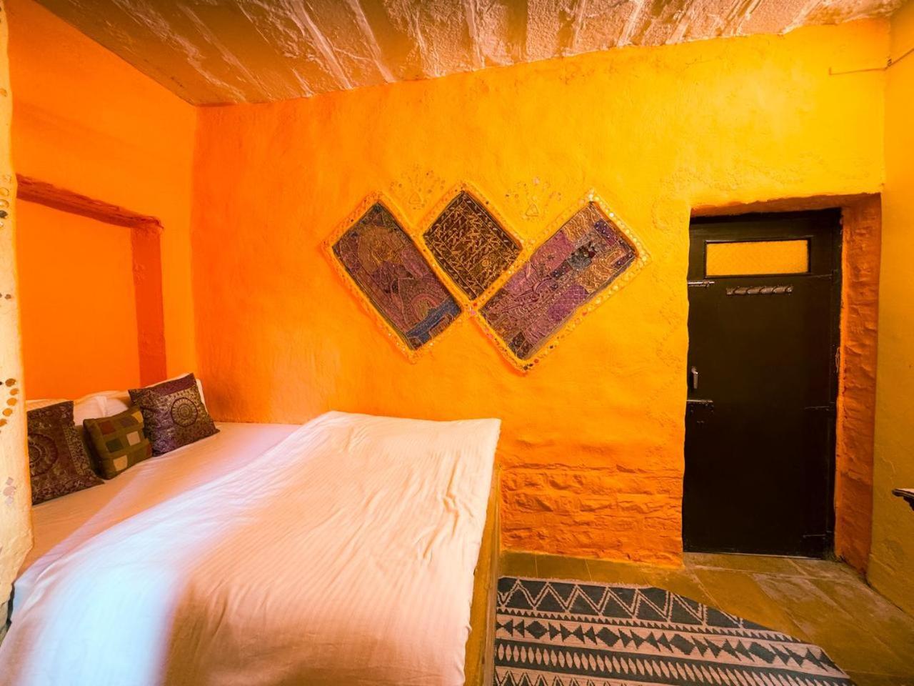 Saffron Guest House Jaisalmer Eksteriør billede