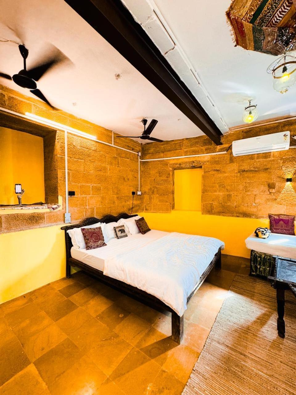 Saffron Guest House Jaisalmer Eksteriør billede